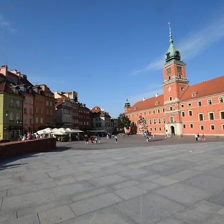 Elegant Old Town Market * Warsaw